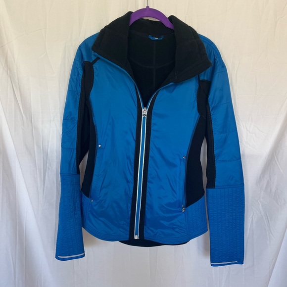 Lululemon Run Bundle Up Jacket Running Reflective Size 6 Blue. - Picture 1 of 6